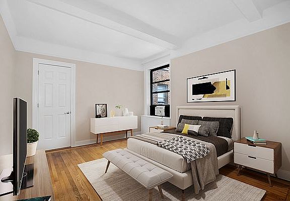 3rd image of 23 W 73rd St #412
