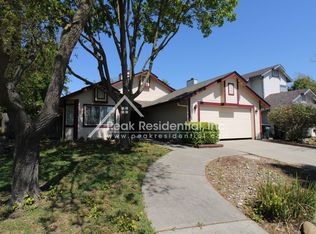 5821 Rightwood Way, Sacramento, CA