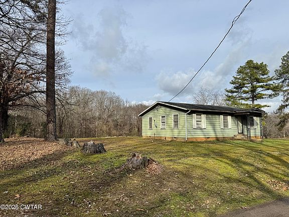 2nd image of 395 Ames Ln