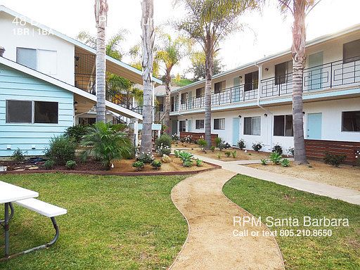 4th image of 48 Broadmoor Plz APT 15