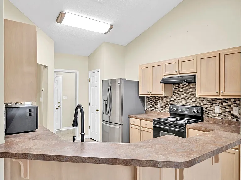 9750 Parker Lake Cir — Photo 7
