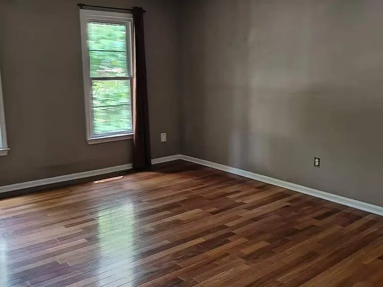 9630 Hillock Ct — Photo 16
