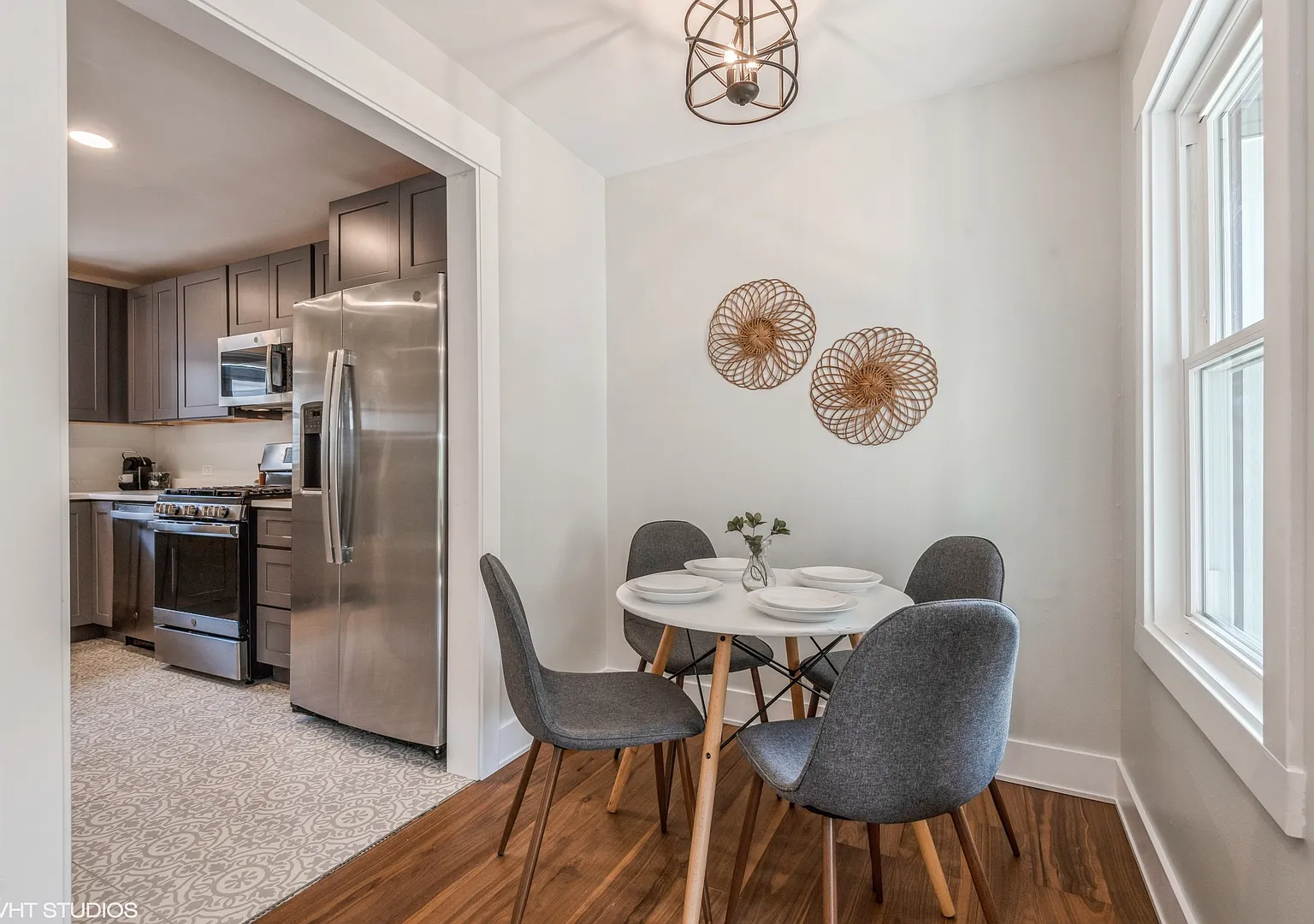 2 bed, 1.5 bath, $3,300 — Photo 4