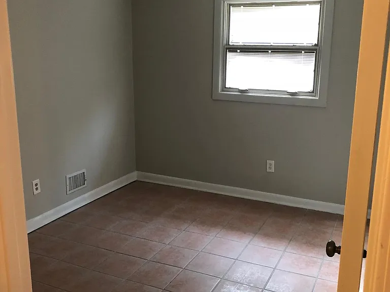 3245 Foxwood Trl SE — Photo 11