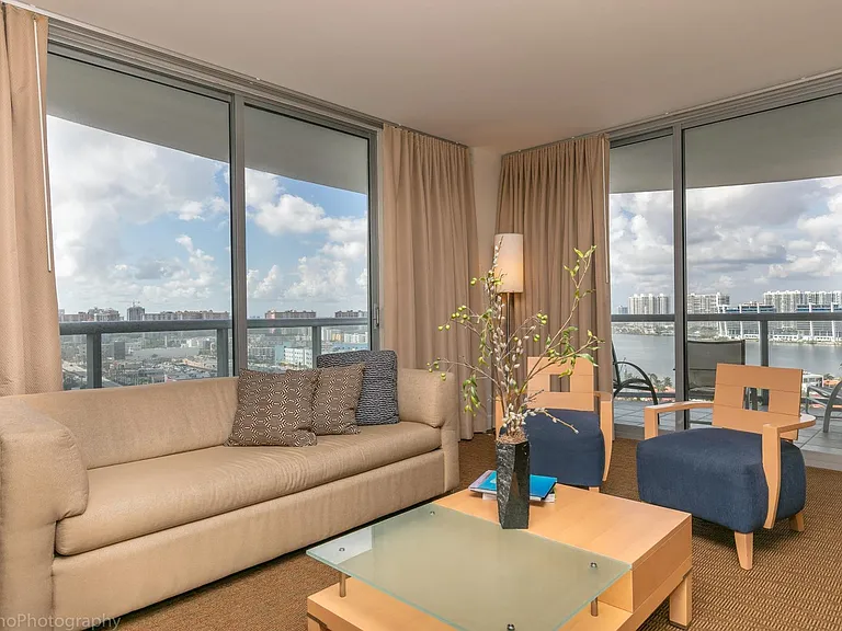 18683 Collins Ave #25-ID1049824P — Photo 2