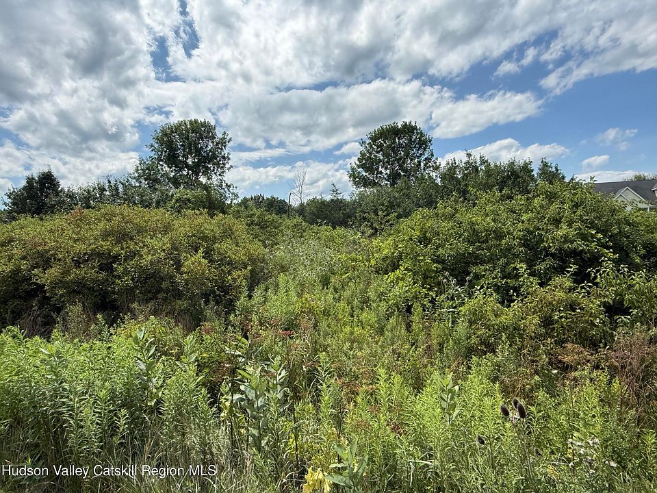 1st image of 2906 Sleepy Hollow Road