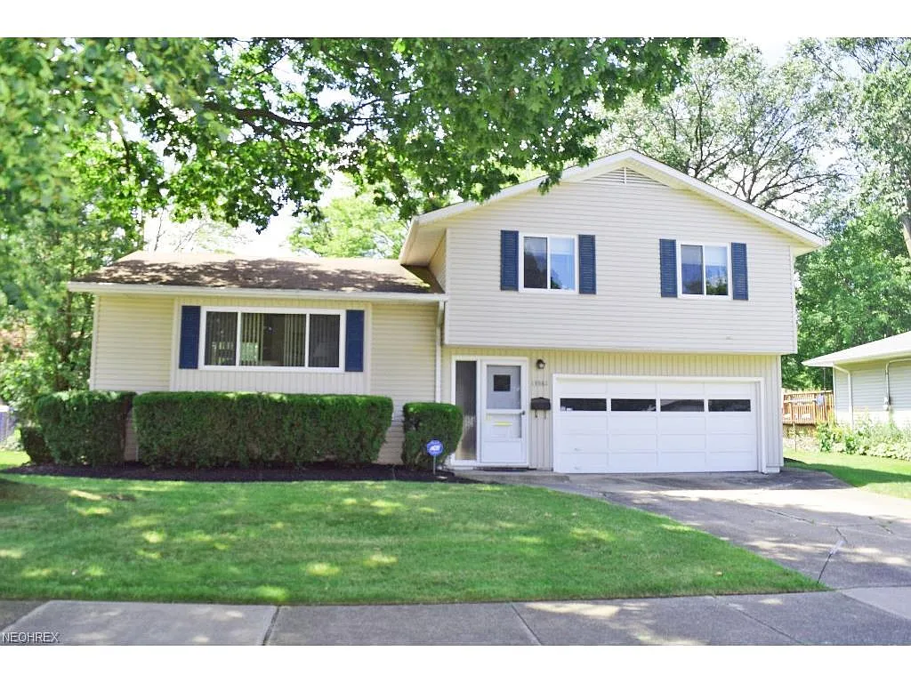 13961 Holland Rd photo 1