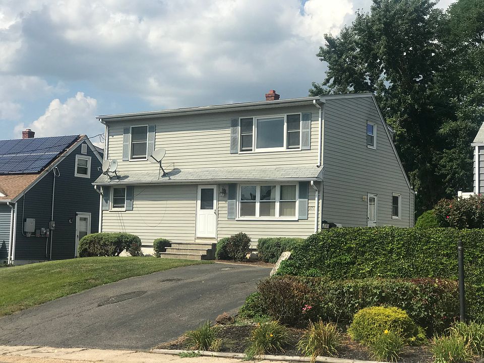2nd image of 277 N Stevens Ave