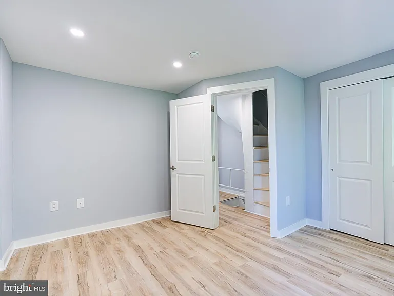 704 Miller St — Photo 9