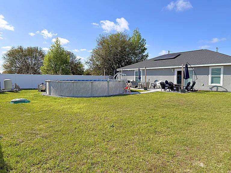 35 Laurel Crse — Photo 27