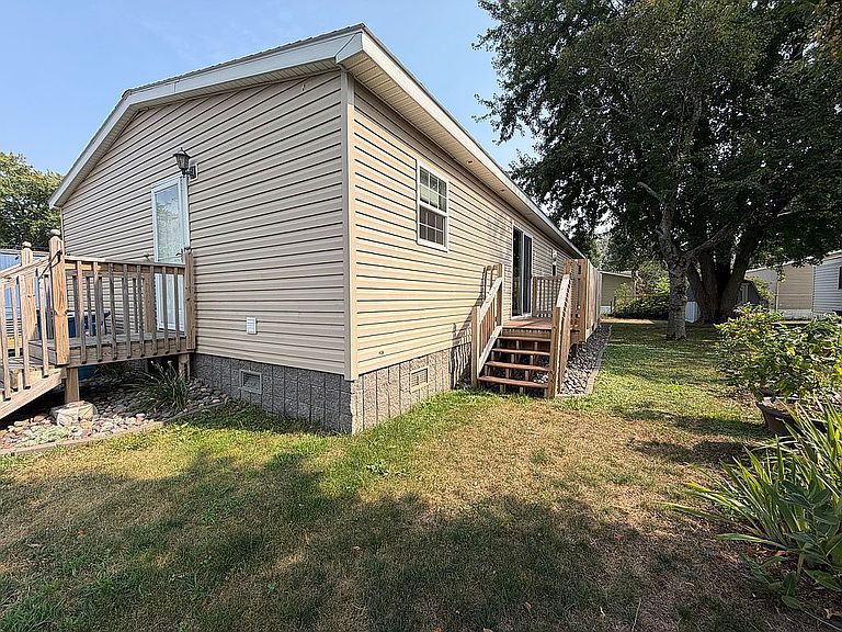 Listing photo