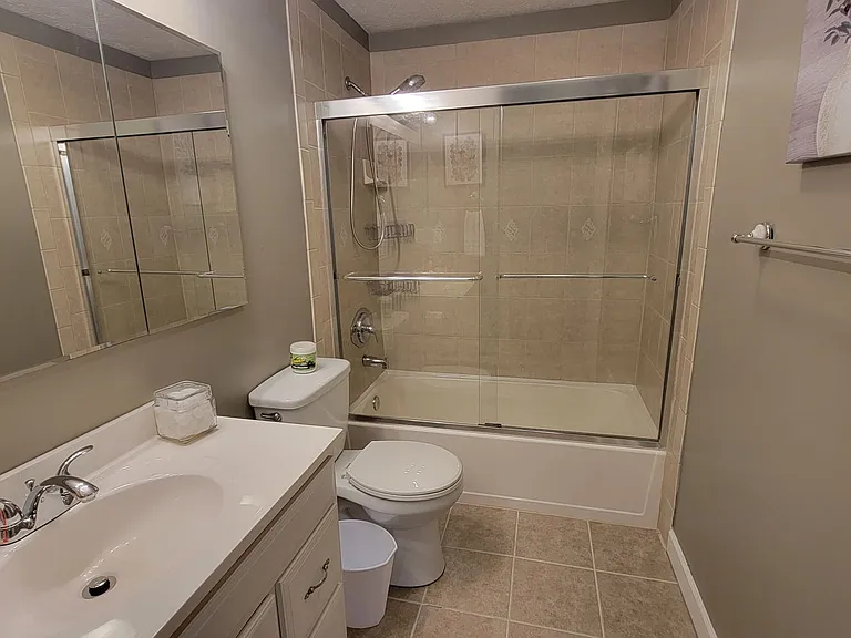 1349 Jennings Ct — Photo 14