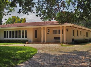 531 Pidgeon Plum Ln, Miami, FL 33137