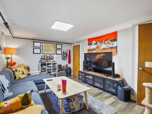 2748 Atlantic Ave APT 5, Cincinnati, OH 45209
