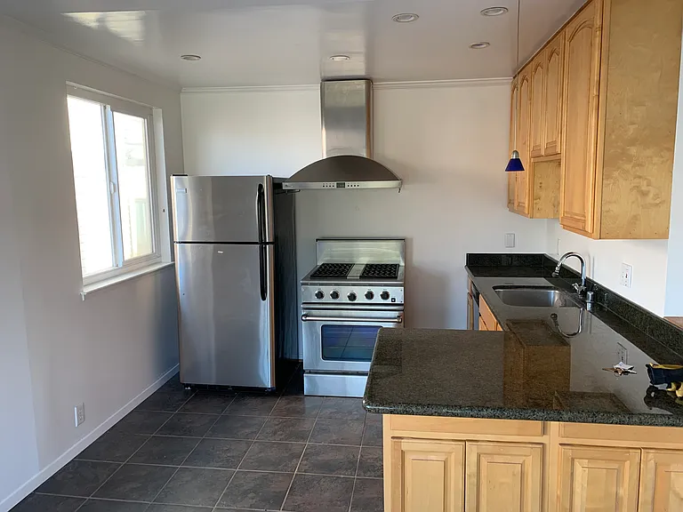 3750 Balboa St #4 — Photo 4