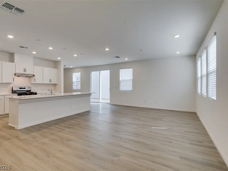 9133 Vesey Ave — Photo 19