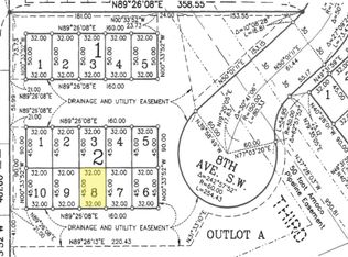 828 Lorrain Ct SW, Pine Island, MN 55963