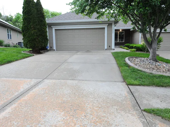 3204 NW 67th Ct, Kansas City, MO 64151