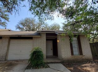 8930 Hambledon Dr, San Antonio, TX 78250