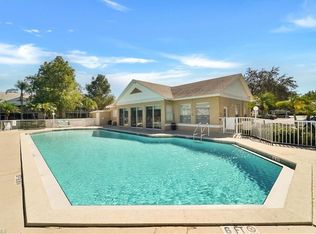 138 Pebble Shores Dr #8-104, Naples, FL 34110