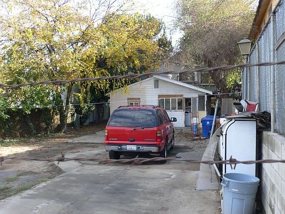 453 S. Savannah Front