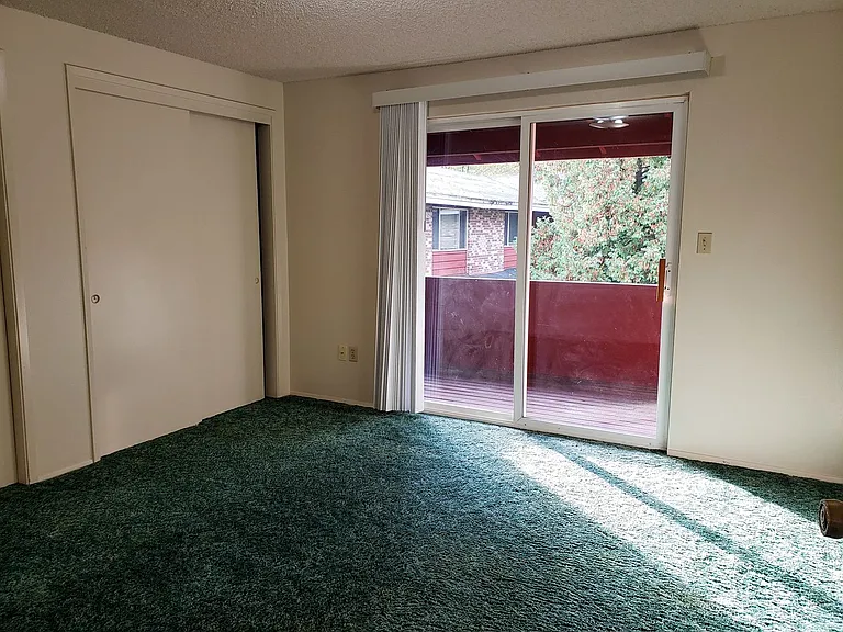 1705 Lake Stevens — Photo 11
