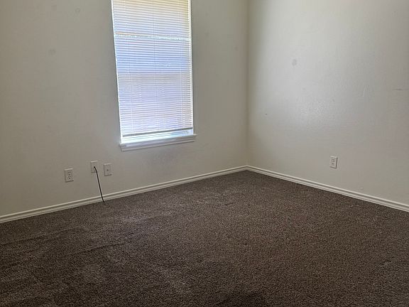 5th image of 3728 Steeplechase Dr #3728