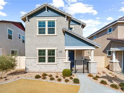 240 Black Walnut Ln, Palmdale, CA, 93551