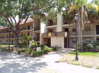 104 Capri Isles Blvd APT 207, Venice, FL 34292
