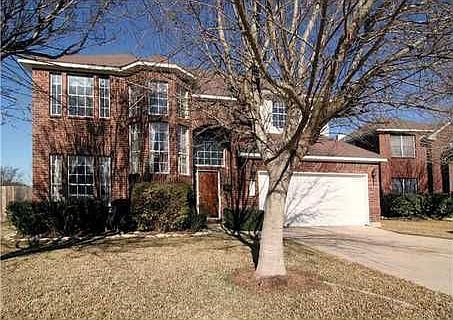 1st image of 2613 Goldfinch Dr