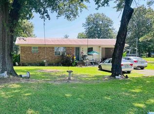 312 E Railroad Ave SE, Hanceville, AL 35077