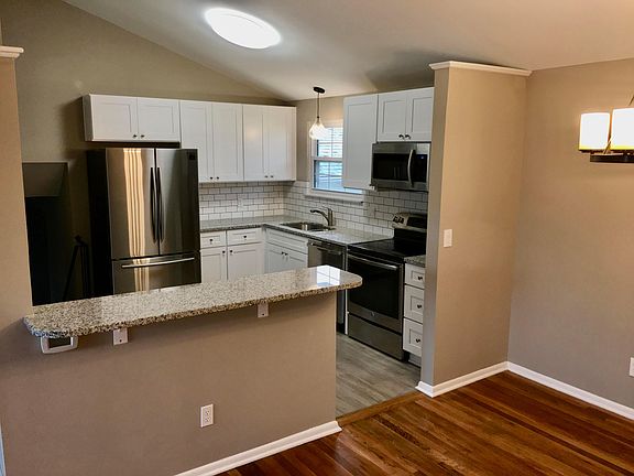 3rd image of 3838 Santa Maria Dr