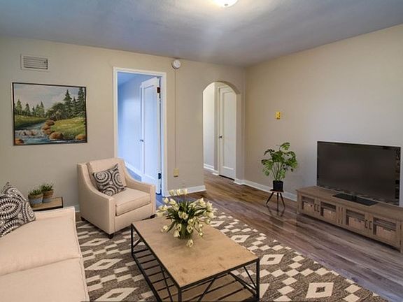 4th image of 1004 S 9th St #1002-D