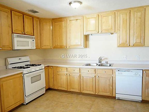 5th image of 1809 Wengert Ave