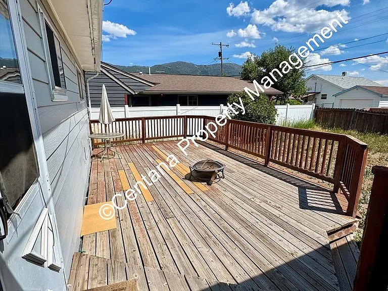 2606 Phillips St — Photo 38