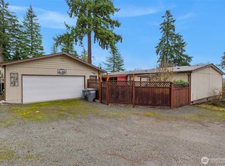6217 4th St E, Fife, WA