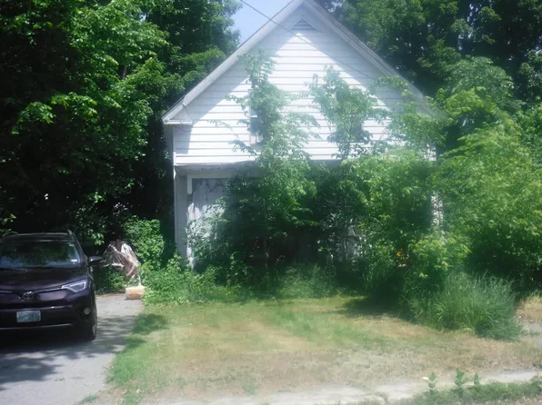 23 SCHMITT Street, Claremont, NH 03743