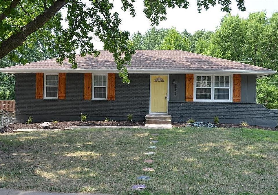 1st image of 7708 NW Milrey Dr