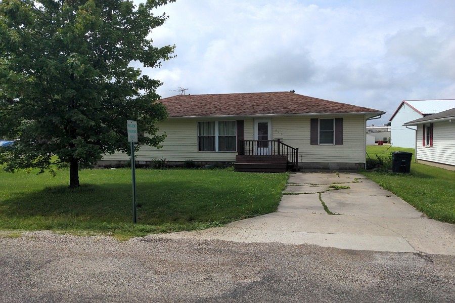213 Elm St, Marshall, IL 62441 Zillow