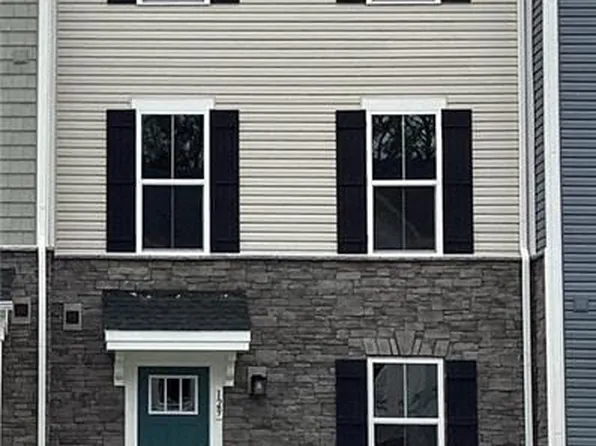 129 Pocosin Path #6D, Poquoson, VA 23662