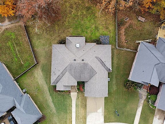 3rd image of 6883 Grace Village Dr