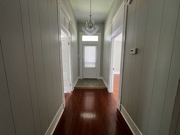 2nd image of 3605 Avenue O 1/2