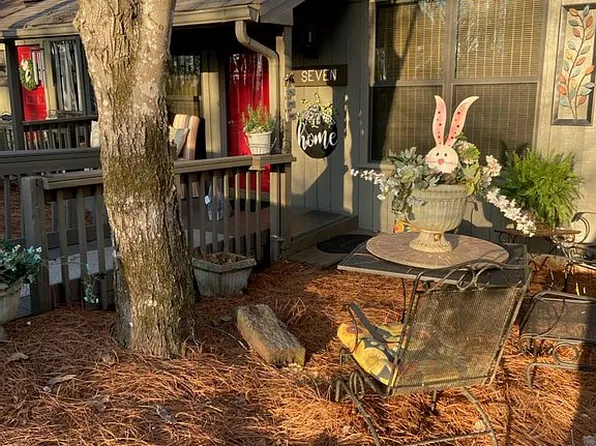 7 Eagle Peak Cir, Dadeville, AL 36853