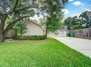 3821 Ella Blvd, Houston, TX 77018