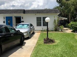 31 Tangerine Ct, Lehigh Acres, FL 33936