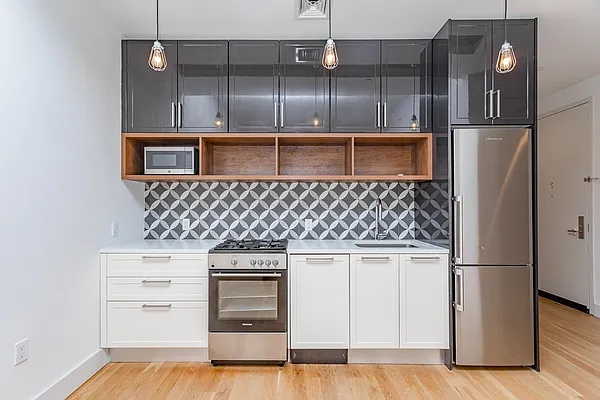 Rented by MySpaceNYC | media 3