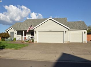 1865 NW Laura Vista Dr, Albany, OR 97321