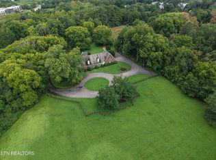 620 Walker Springs Rd, Knoxville, TN 37923