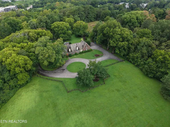 620 Walker Springs Rd, Knoxville, TN 37923