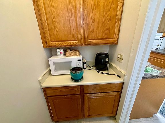 5th image of 2920 E Hampshire St #3205-D